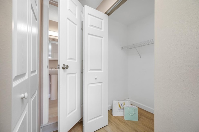217 Emerald Ln, Largo, FL 33771 - view of closet