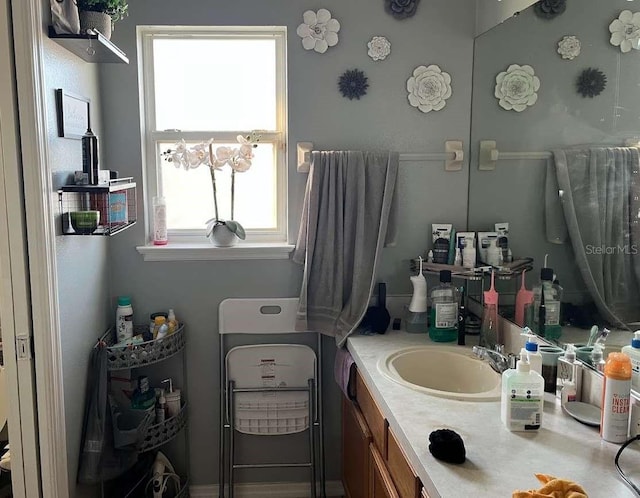 bathroom with vanity