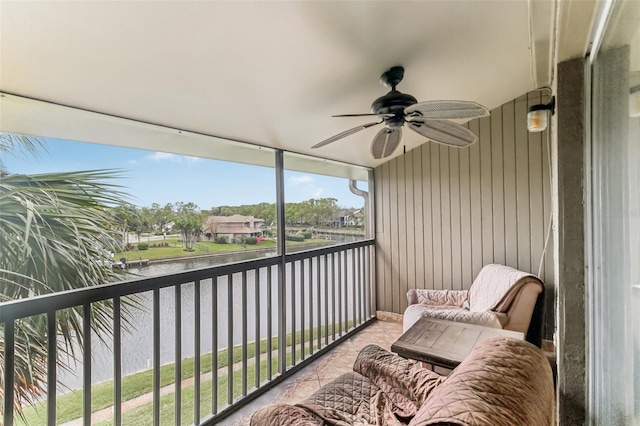 balcony with a ceiling fan