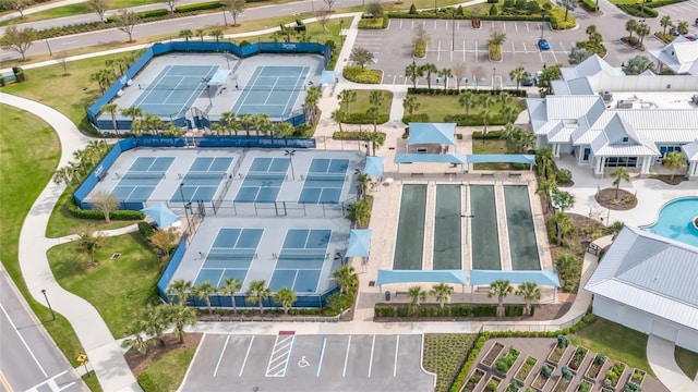 bird's eye view with a residential view