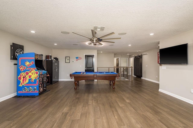 rec room featuring visible vents, baseboards, and wood finished floors