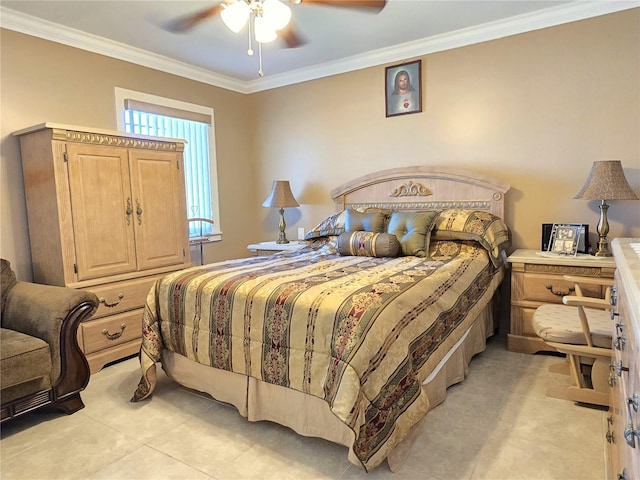 bedroom featuring crown molding and a ceiling fan