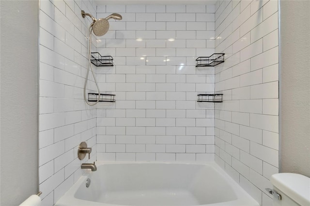 full bathroom featuring toilet and shower / bath combination