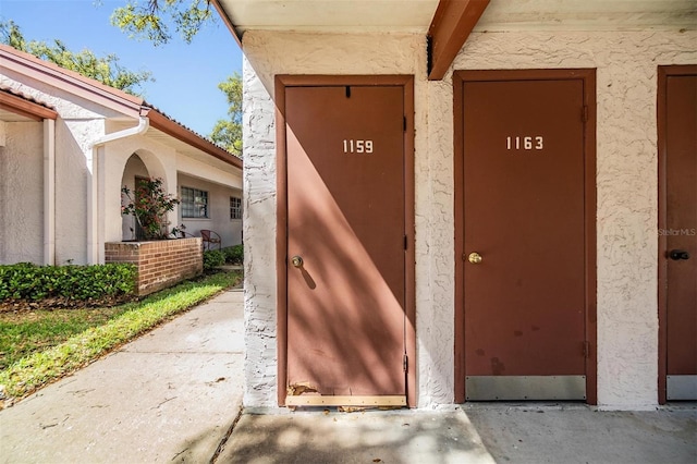 view of entrance to property