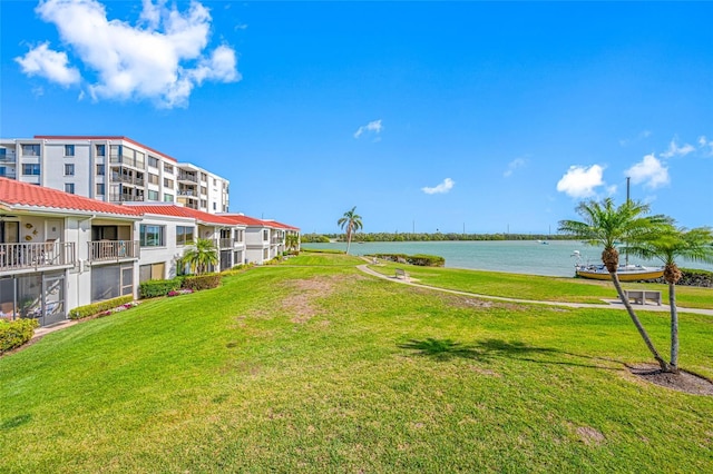 view of yard with a water view