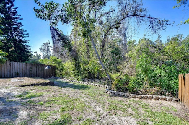 view of yard featuring fence