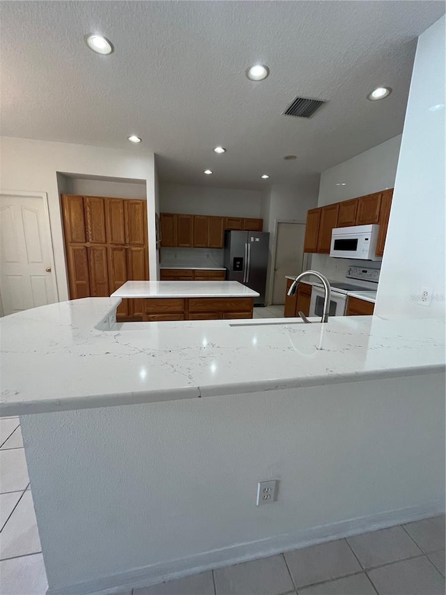 540 Somerhill Dr NE, Saint Petersburg, FL 33716 - photo 8