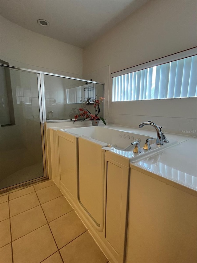 540 Somerhill Dr NE, Saint Petersburg, FL 33716 - photo 19