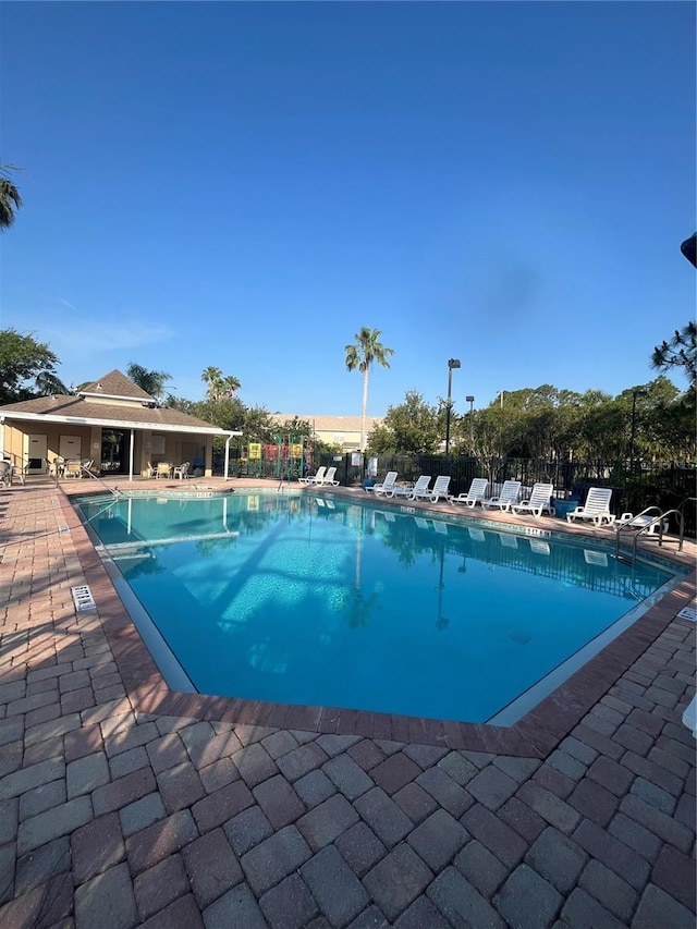 540 Somerhill Dr NE, Saint Petersburg, FL 33716 - photo 33