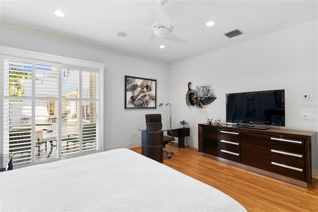 bedroom with recessed lighting, baseboards, crown molding, and light wood-style floors