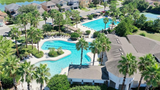 birds eye view of property featuring a residential view