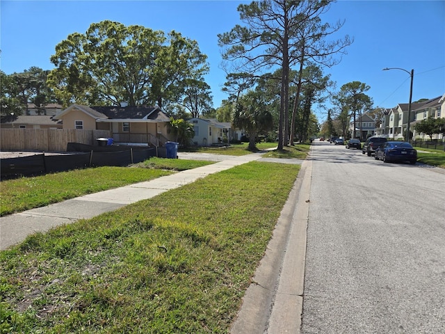 Listing photo 2 for 134 49th Ave N, Saint Petersburg FL 33703