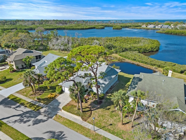 bird's eye view featuring a water view