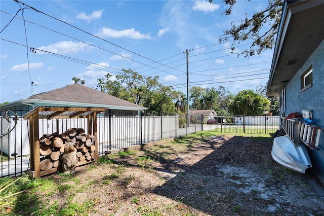 view of yard featuring fence