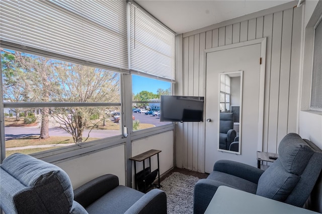 8325 112th St Unit 202, Seminole, FL 33772 - living room featuring a sunroom