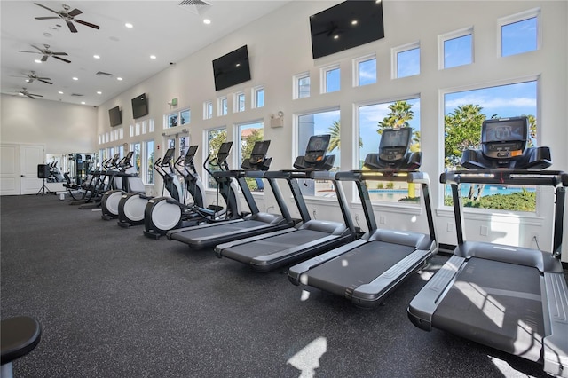 workout area featuring recessed lighting, visible vents, and ceiling fan