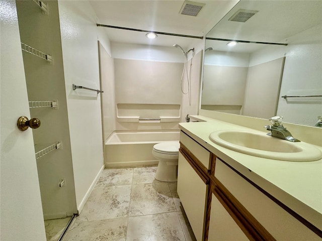6125 113th St Unit 505, Seminole, FL 33772 - bathroom with vanity, shower / tub combination, and tile patterned flooring