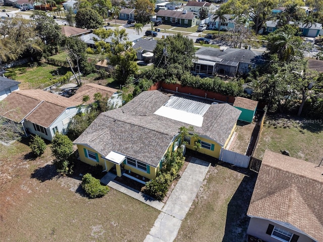 birds eye view of property featuring a residential view