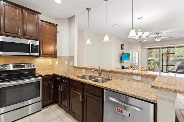 12919 Whittington Ct, Largo, FL 33773 - photo 5