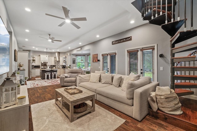 living room featuring dark wood-style floors, recessed lighting, and ceiling fan