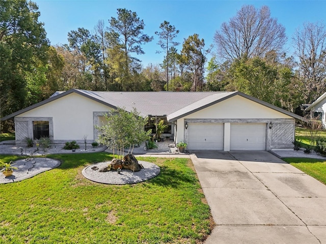 view of front of house featuring stucco siding, an attached garage, concrete driveway, and a front lawn