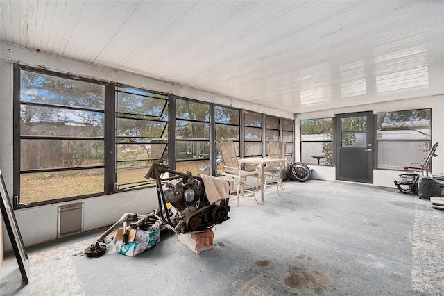 view of sunroom / solarium