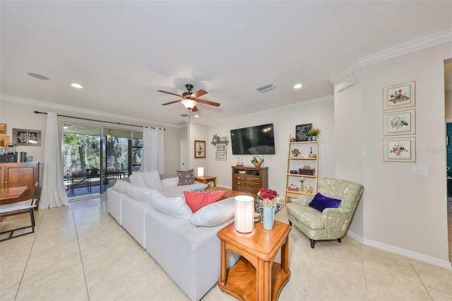 living area featuring ceiling fan, baseboards, visible vents, and ornamental molding