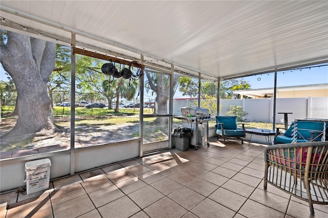 sunroom with a healthy amount of sunlight