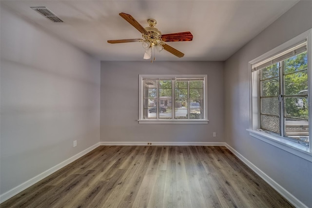 2340 Kingston St S, Saint Petersburg, FL 33711 - photo 23