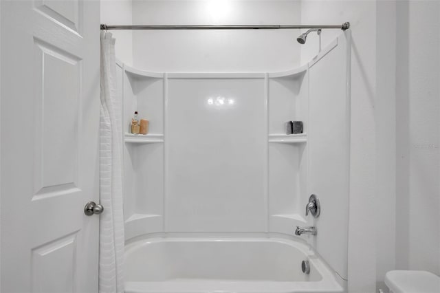 5728 Skytop Dr, Lithia, FL 33547 - full bath featuring shower / bath combo and toilet
