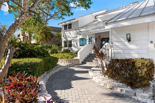 517 Belle Isle Ave, Belleair Beach, FL 33786 - view of property entrance