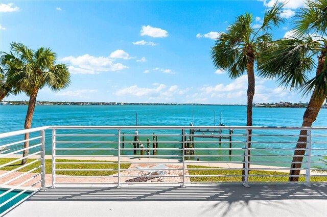 520 Belle Isle Ave, Belleair Beach, FL 33786 - property view of water
