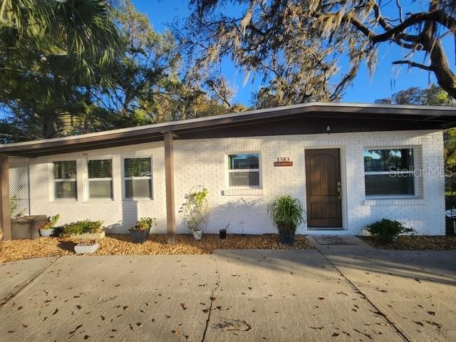 view of front of home