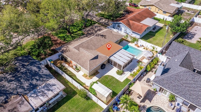 bird's eye view with a residential view