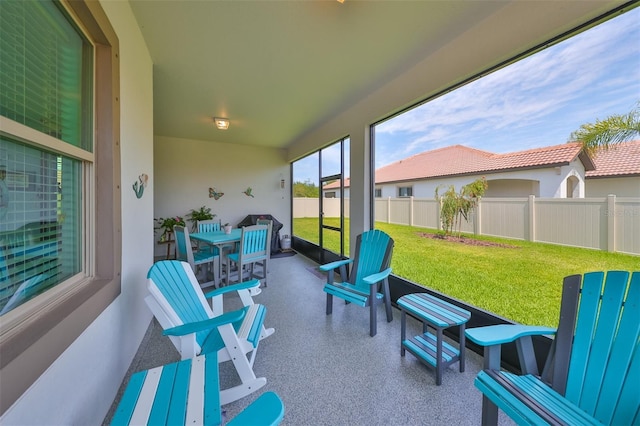 view of sunroom / solarium