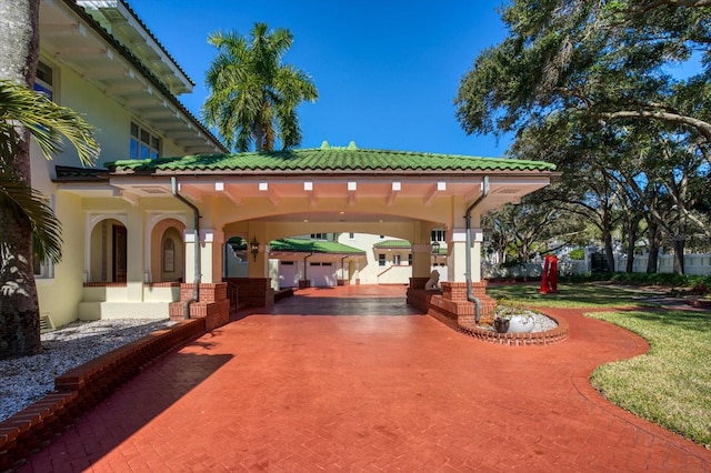 view of patio with driveway