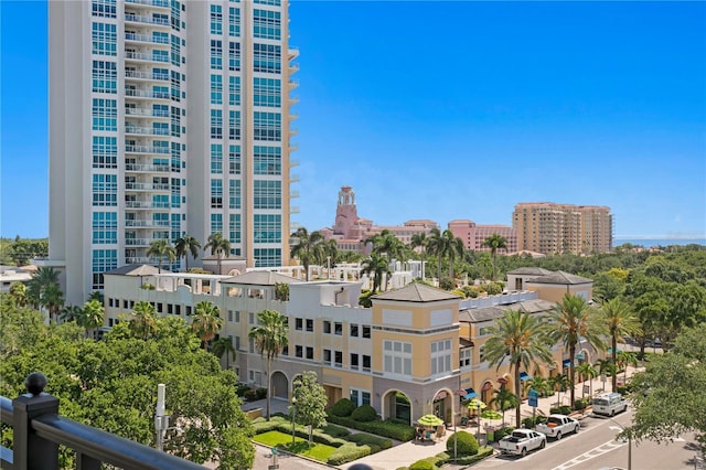 146 4th Ave NE Unit 600, Saint Petersburg, FL 33701 - view of building exterior with a city view