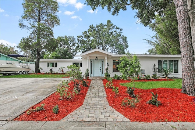 766 86th Ave N, Saint Petersburg, FL 33702 - photo 1