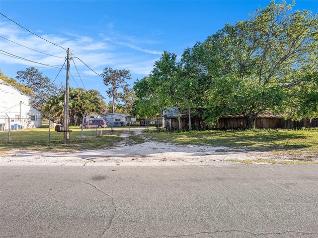 4820 N Falkenburg Rd, Tampa, FL 33610