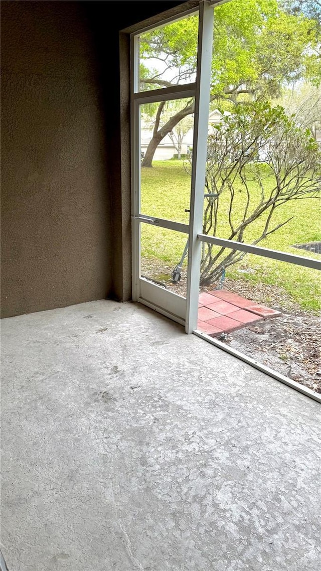 4133 Bismarck Palm Dr, Tampa, FL 33610 - photo 33