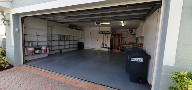 7279 Maidencane Ct, Seminole, FL 33777 - garage with a garage door opener