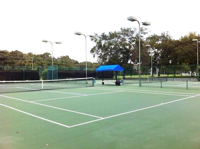 5014 Sterling Manor Dr, Tampa, FL 33647 - view of tennis court