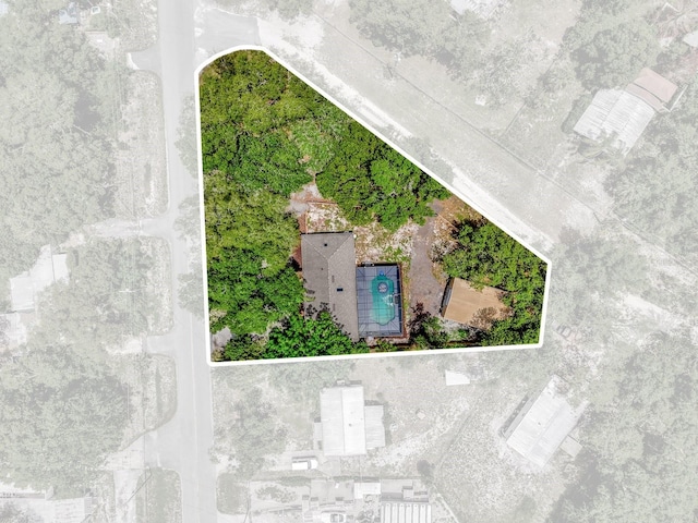 31632 Spruce Dr, Eustis, FL 32736 - aerial overview of property's location featuring property parcel outlined