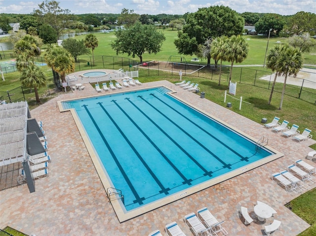 10306 Green Grove Pl, Tampa, FL 33624 - photo 37
