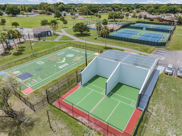 10306 Green Grove Pl, Tampa, FL 33624 - photo 41