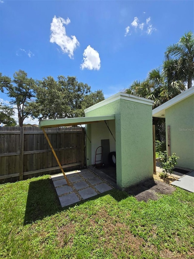 10306 Green Grove Pl, Tampa, FL 33624 - photo 12