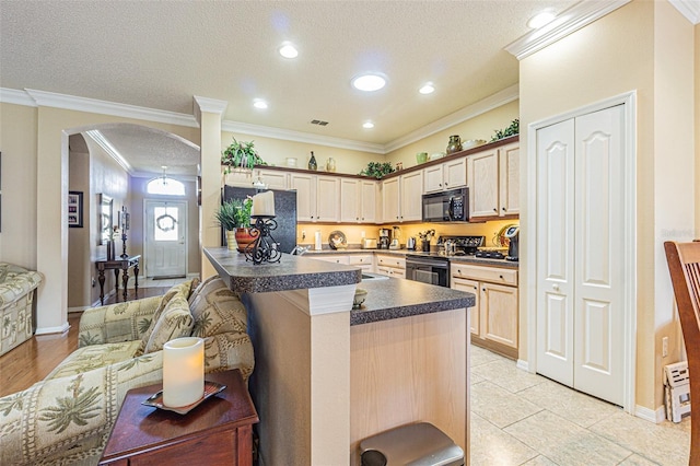 kitchen featuring arched walkways, electric stove, crown molding, black microwave, and dark countertops