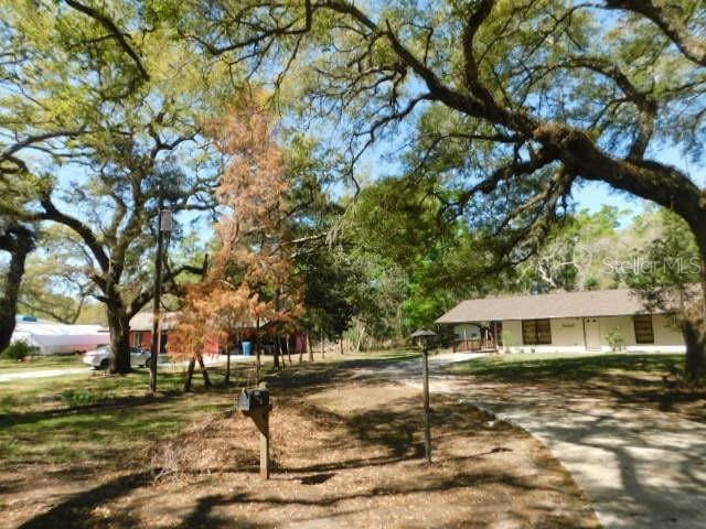 view of surrounding community