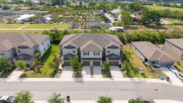607 Royal Empress Dr, Ruskin, FL 33570 - photo 2