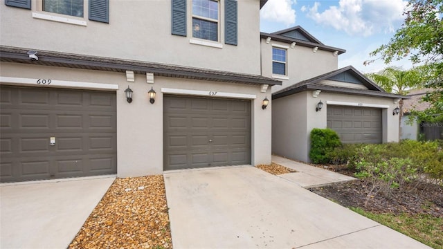 607 Royal Empress Dr, Ruskin, FL 33570 - photo 3